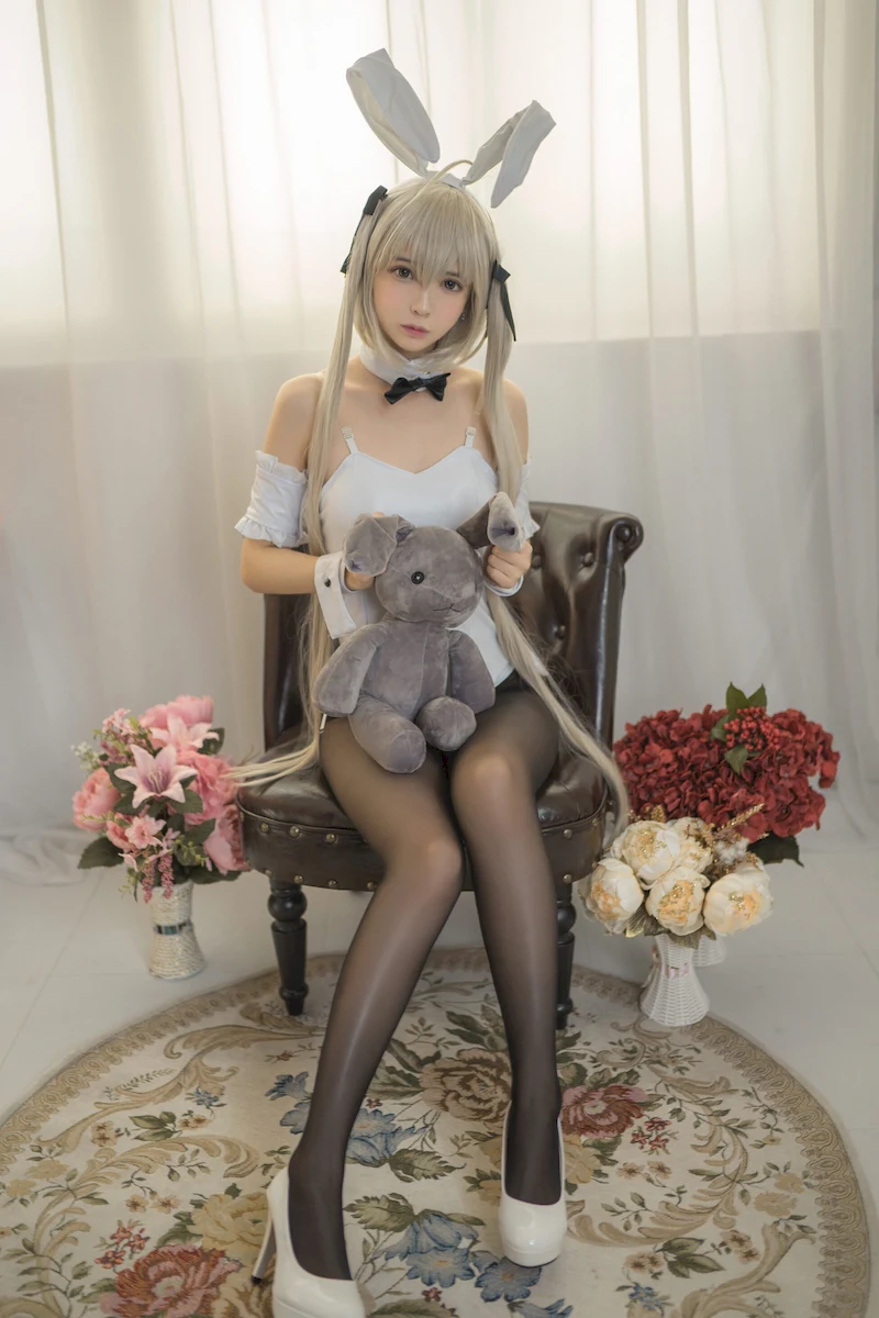 K 超清镜头下，那位瓜子脸轻熟女的午后时